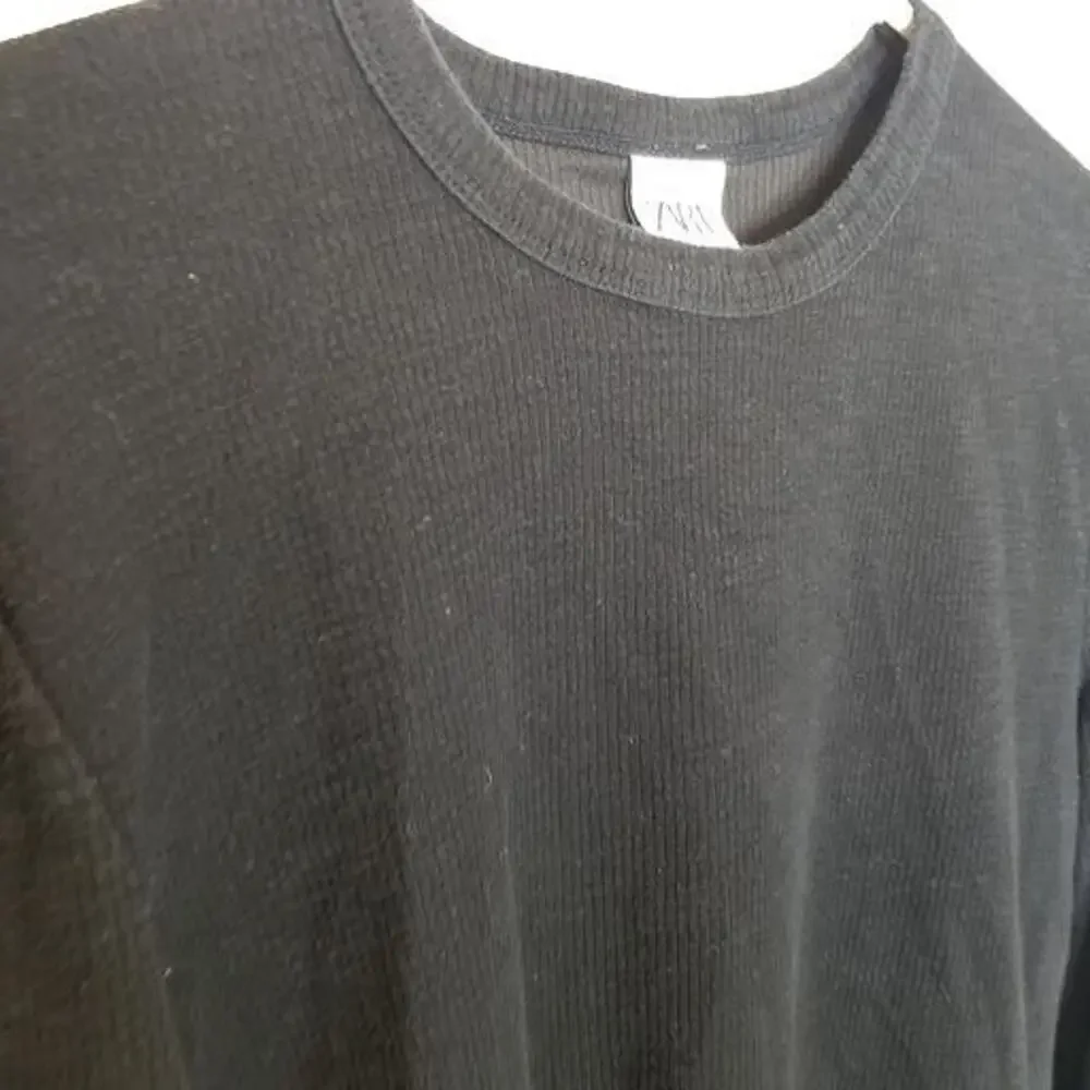ZARA Mens Knit Sweater Size S Minimalist Classic Pullover Crew Neck Everyday